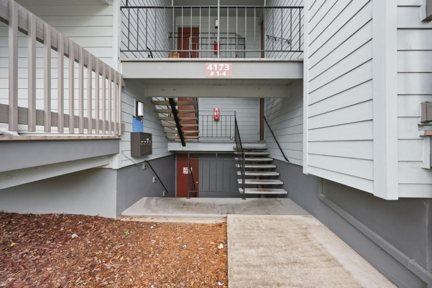 George AVE Unit: 1
