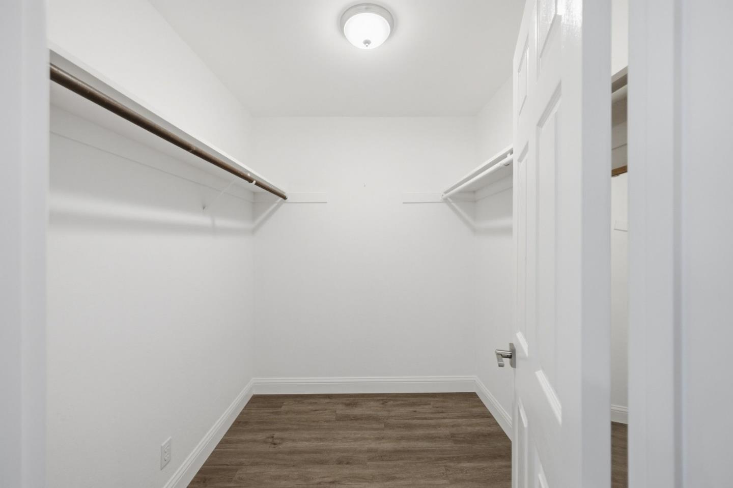 George AVE Unit: 1