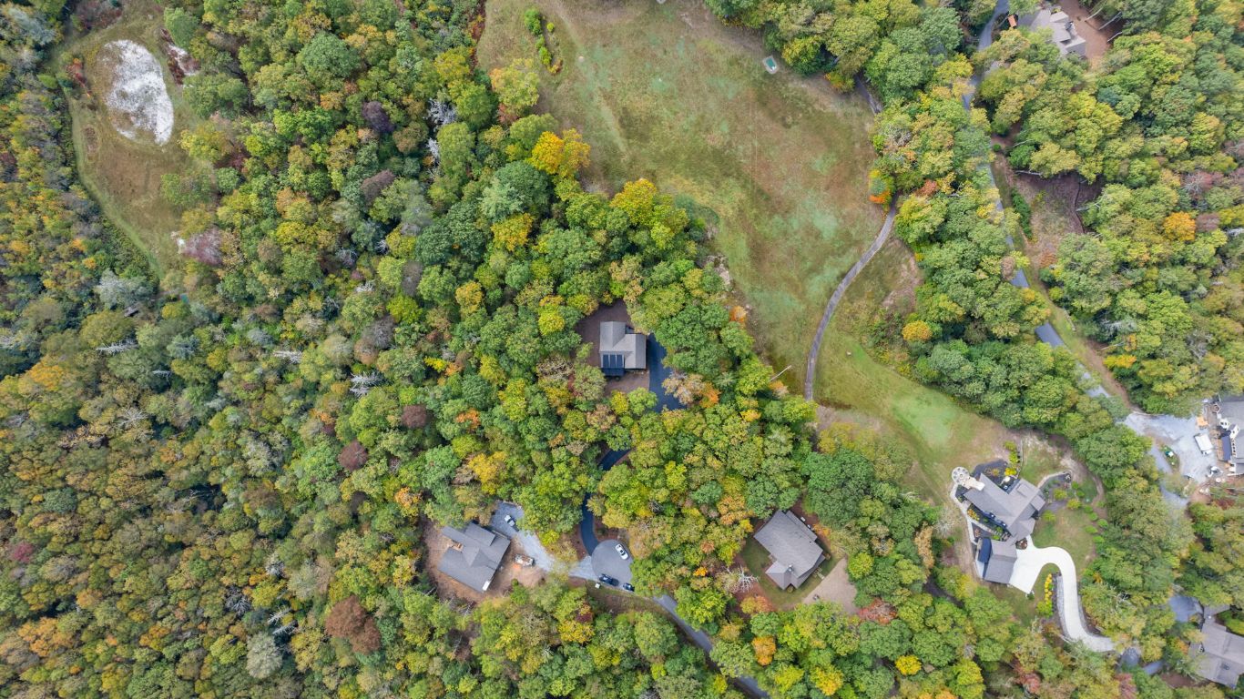 112 Gather Point Road