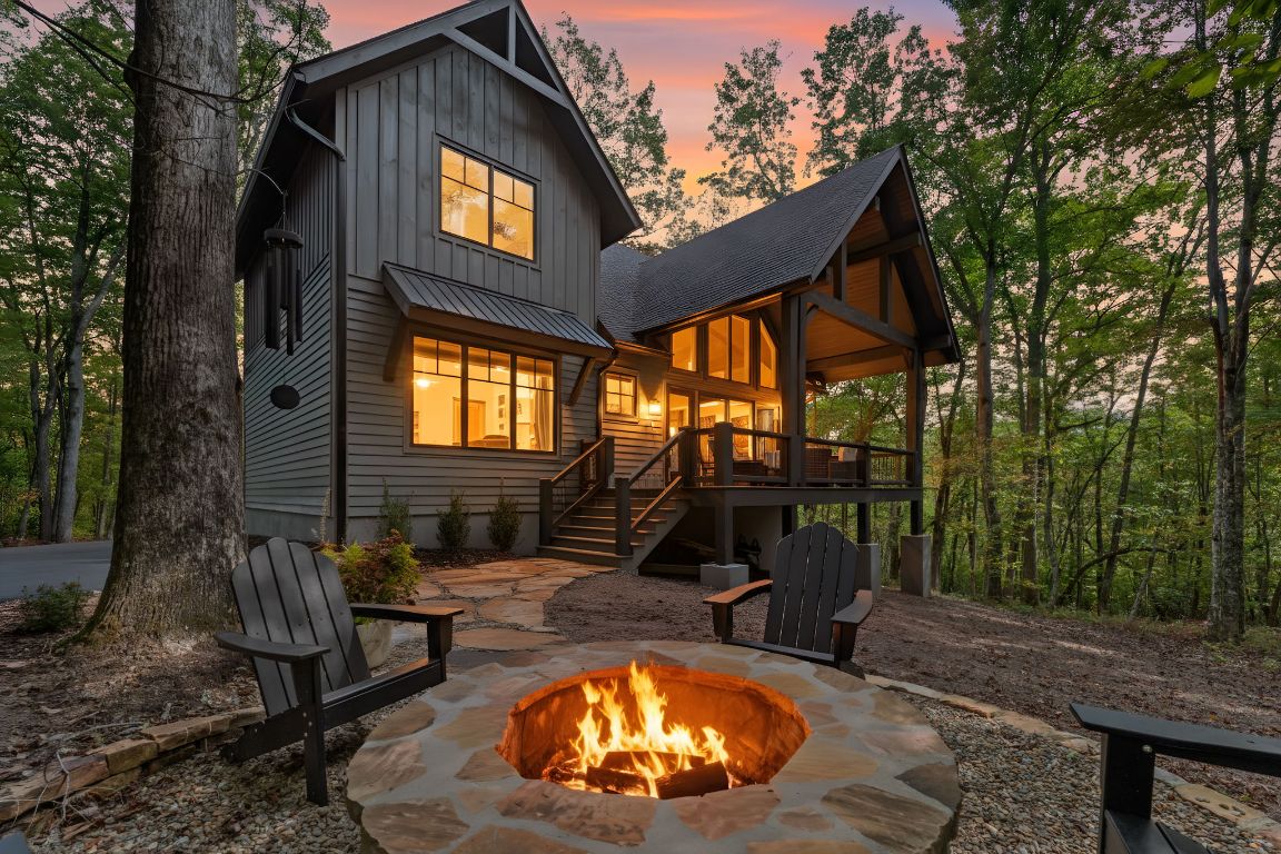 112 Gather Point Road