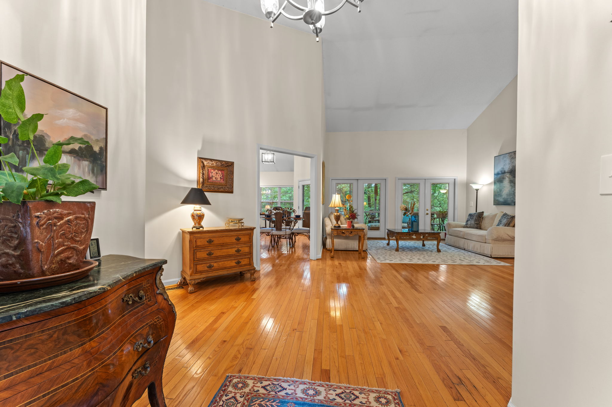 217 Crestwood Road