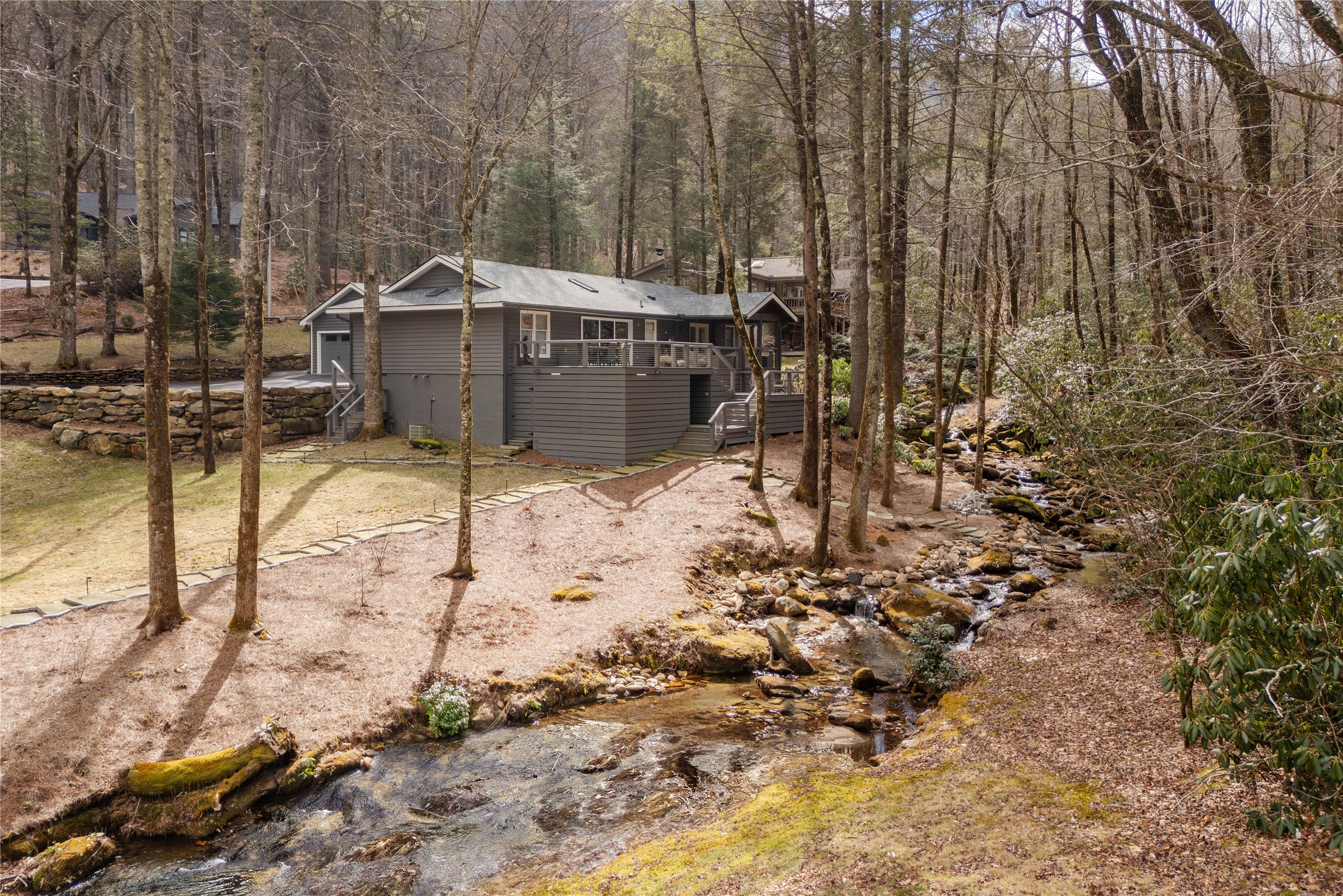 76 Ambleside Drive