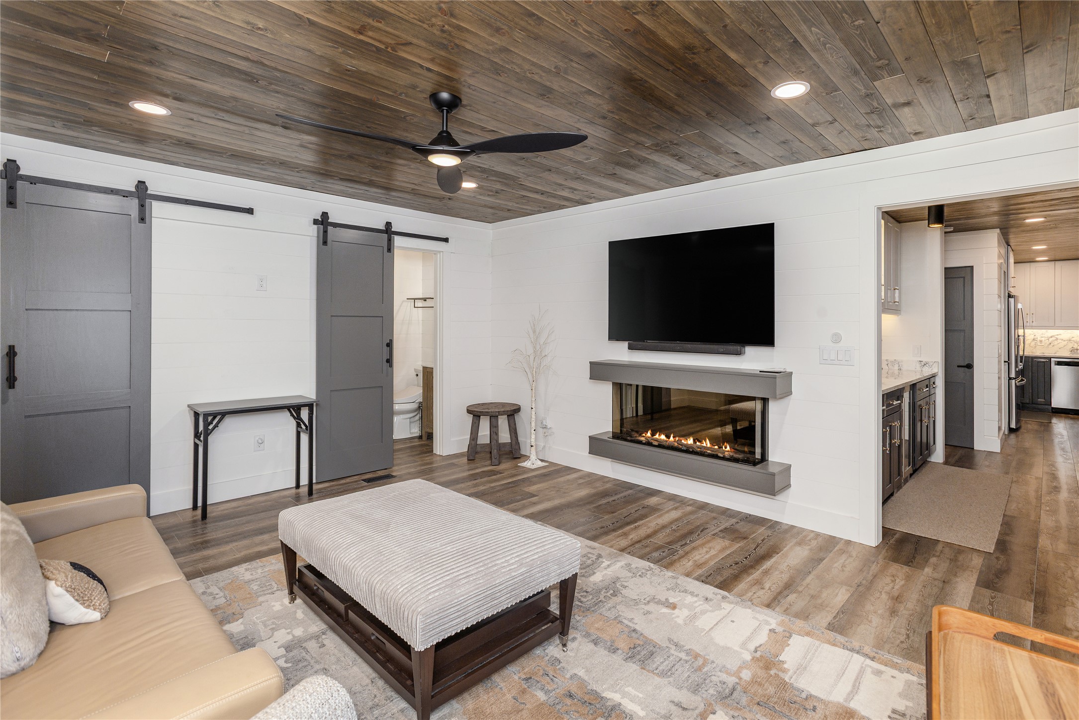 76 Ambleside Drive