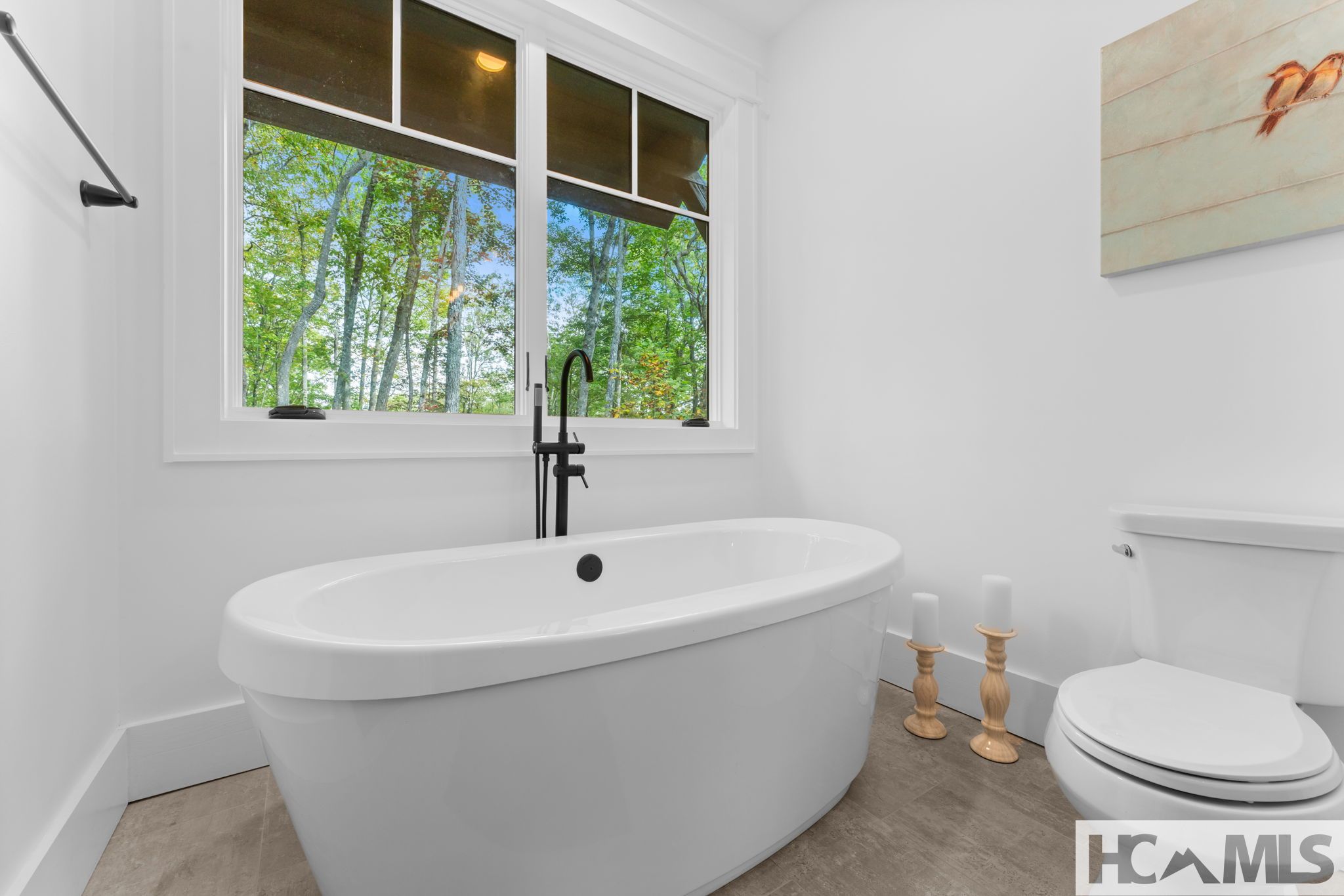 112 Gather Point Road