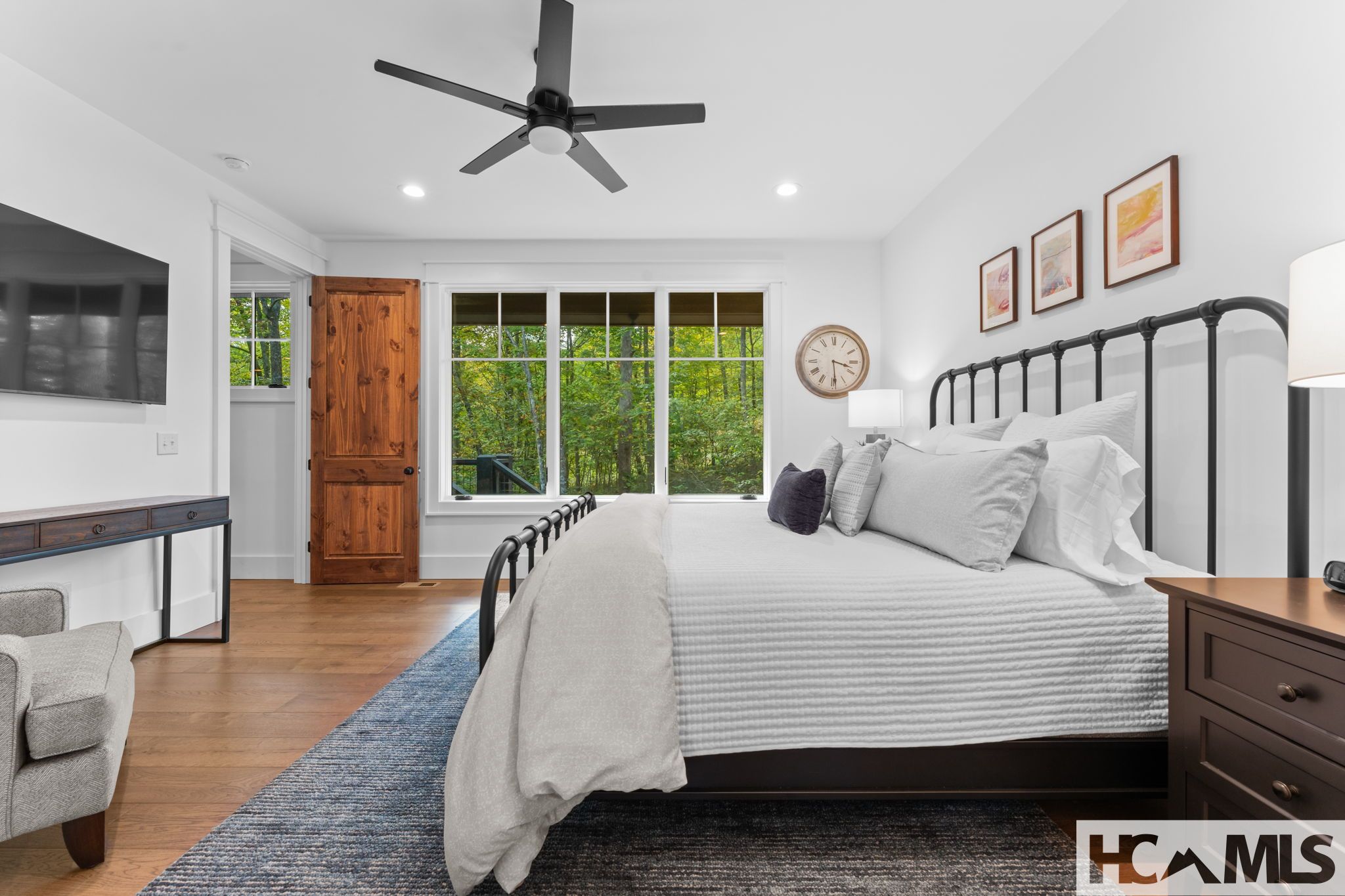 112 Gather Point Road