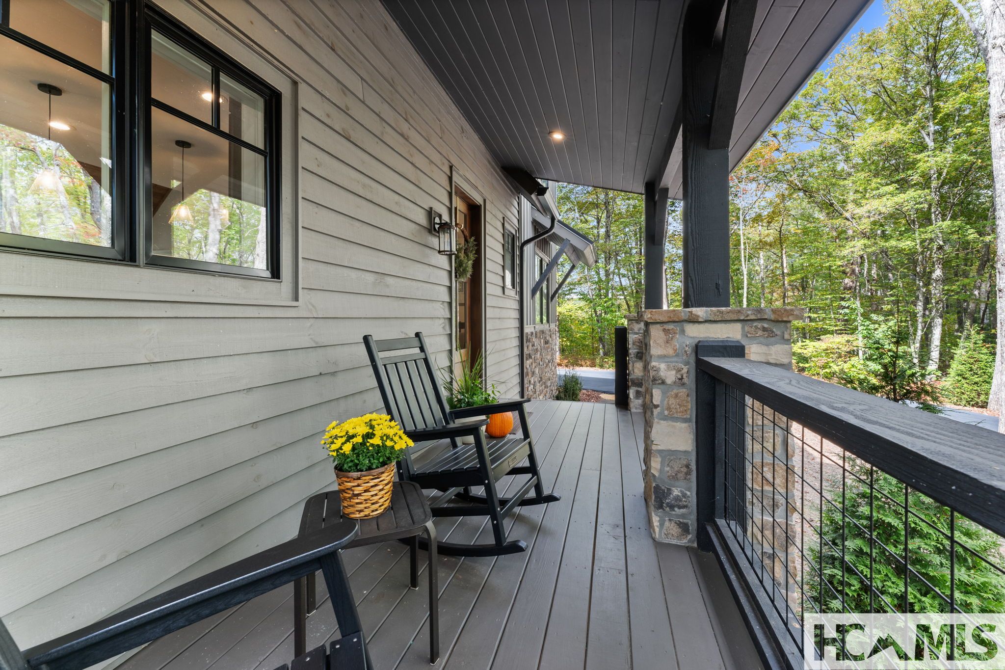 112 Gather Point Road