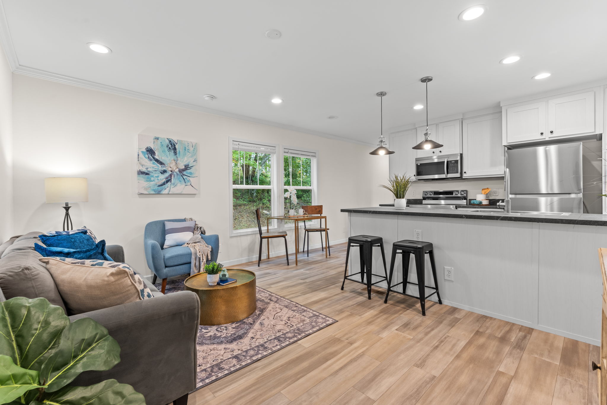 725 Ridge Crest Lane