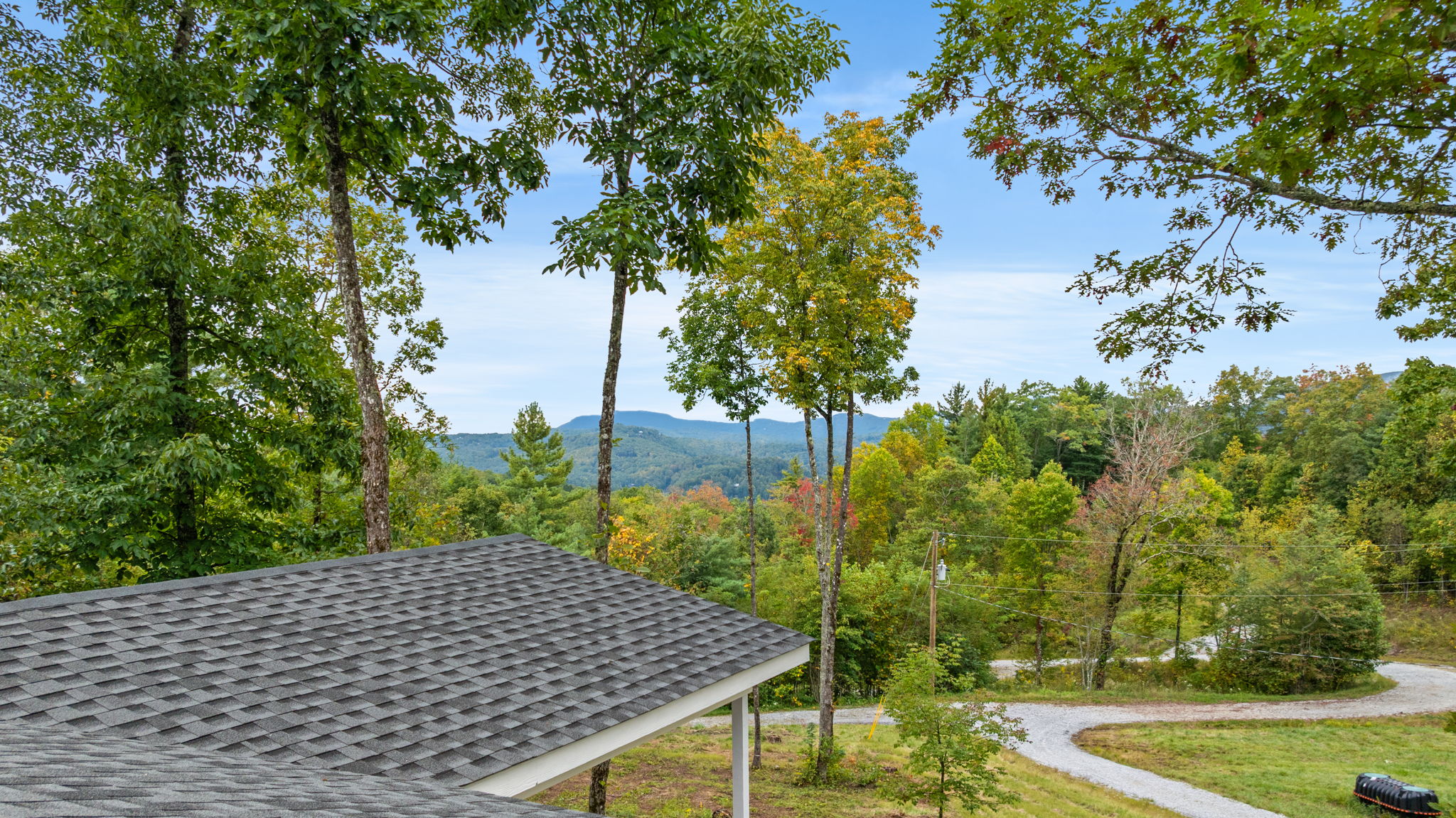 725 Ridge Crest Lane