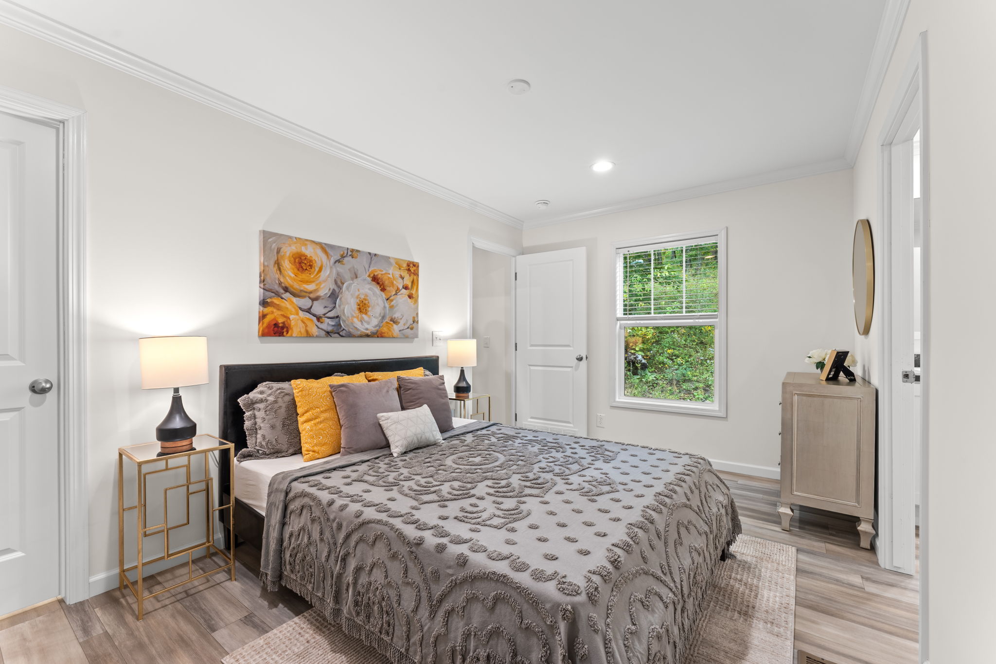 725 Ridge Crest Lane