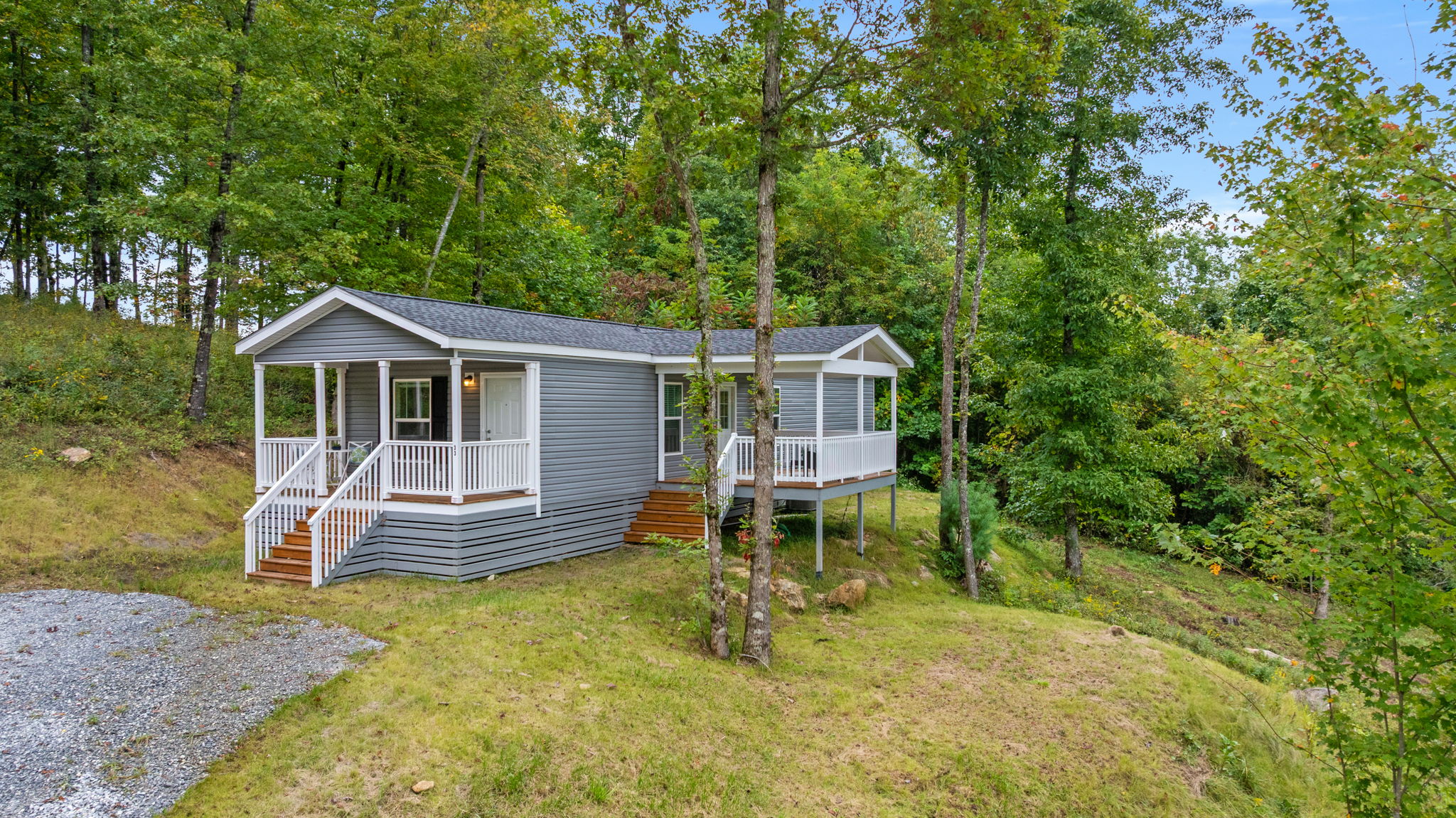 725 Ridge Crest Lane