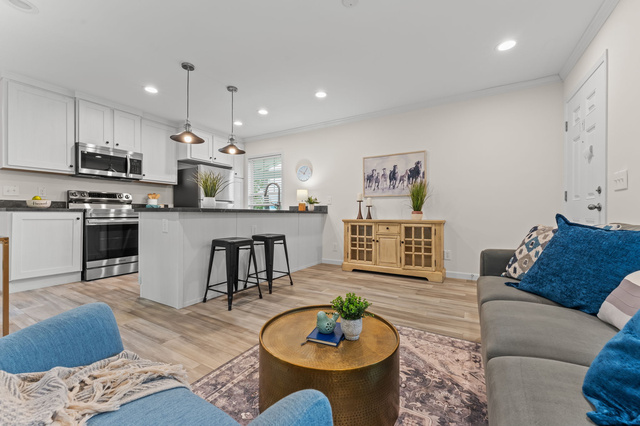 725 Ridge Crest Lane