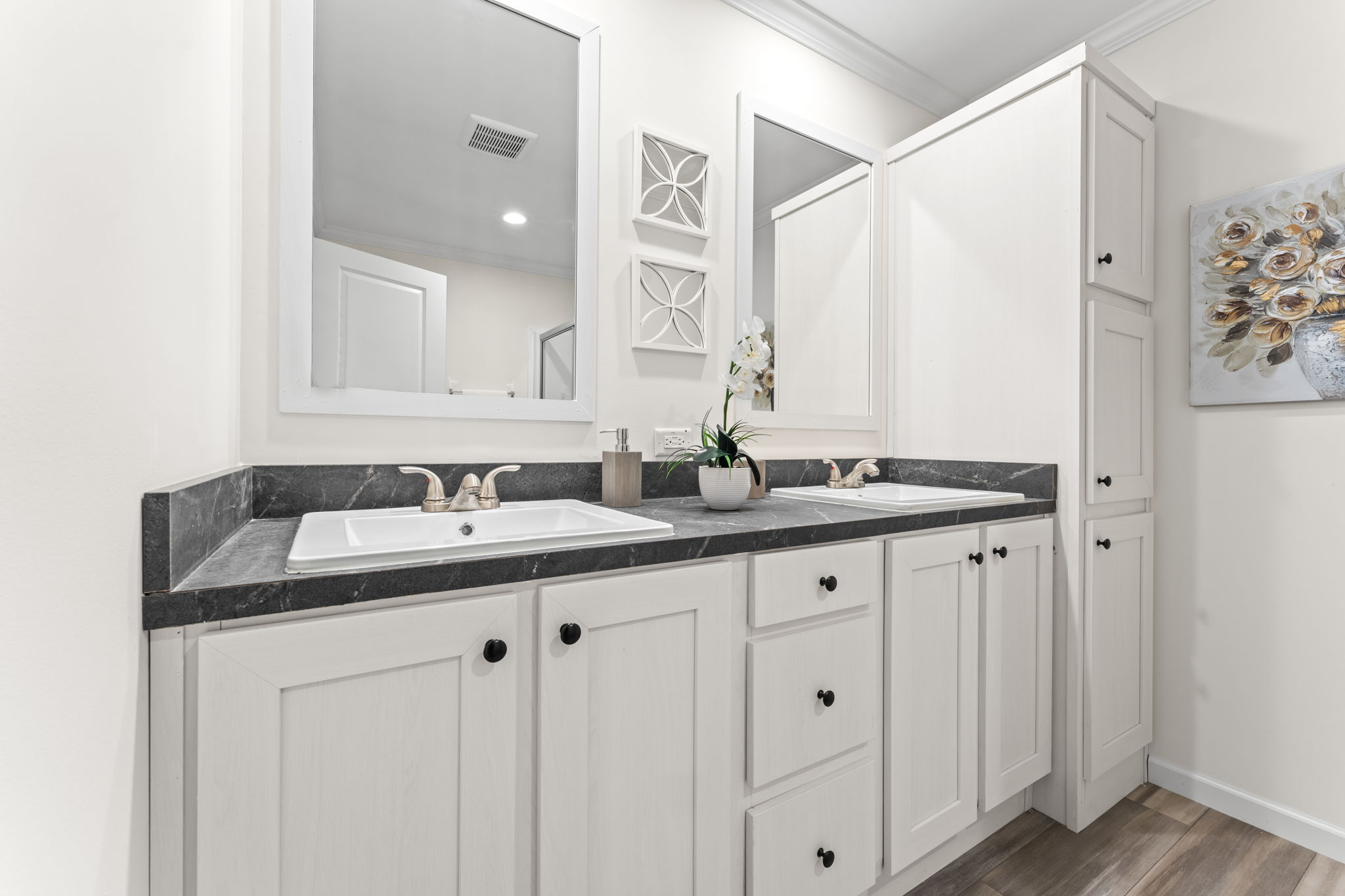 725 Ridge Crest Lane