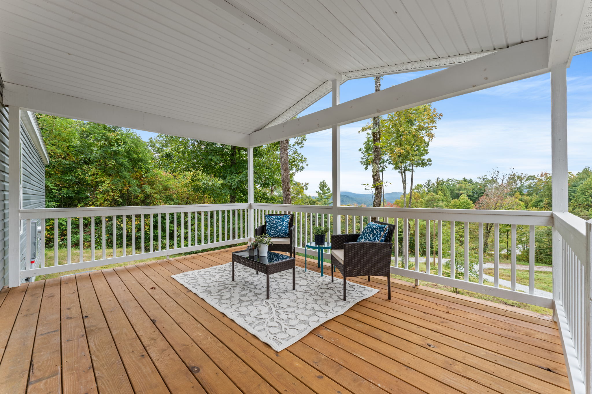 725 Ridge Crest Lane