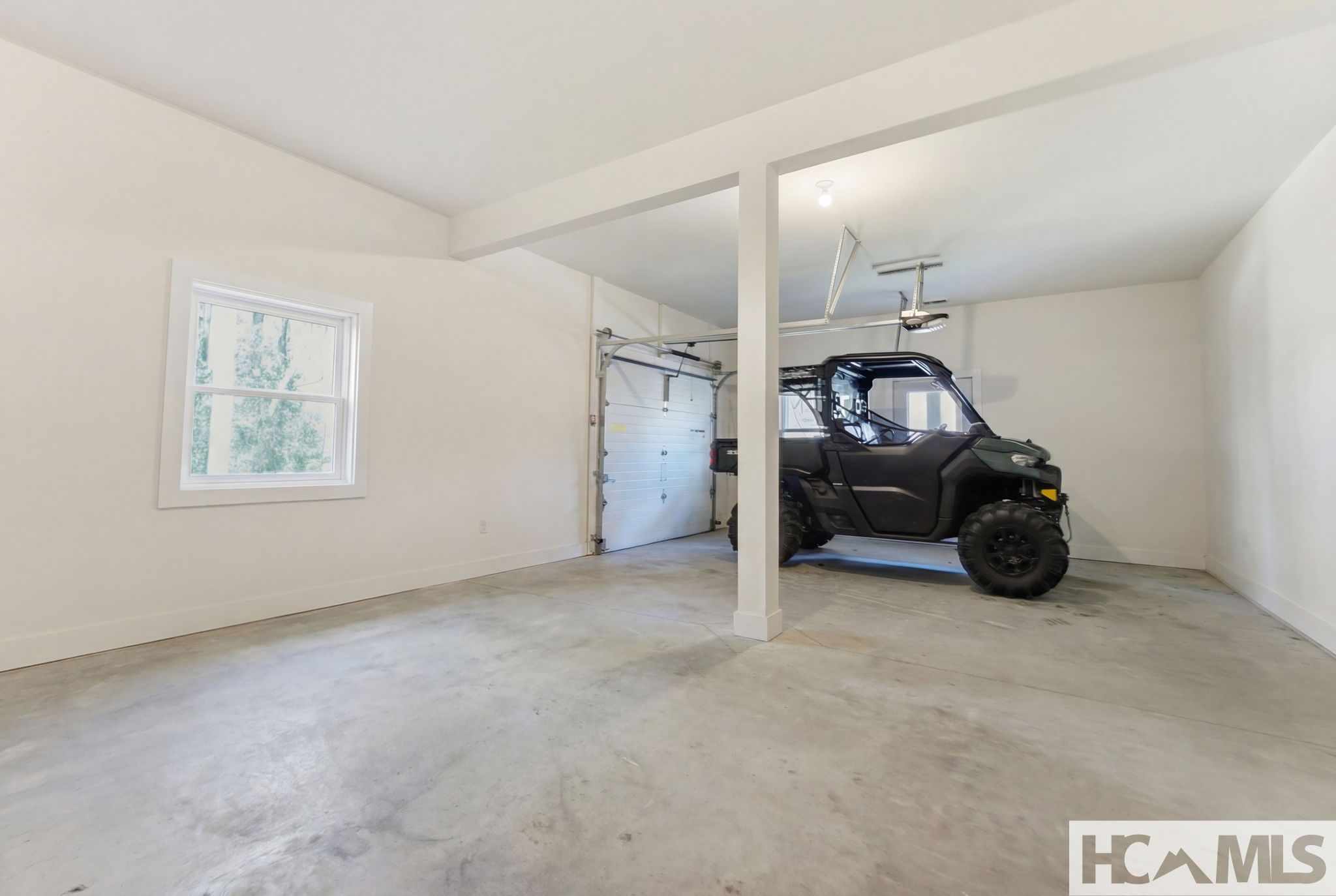 577 Twin Lakes Drive