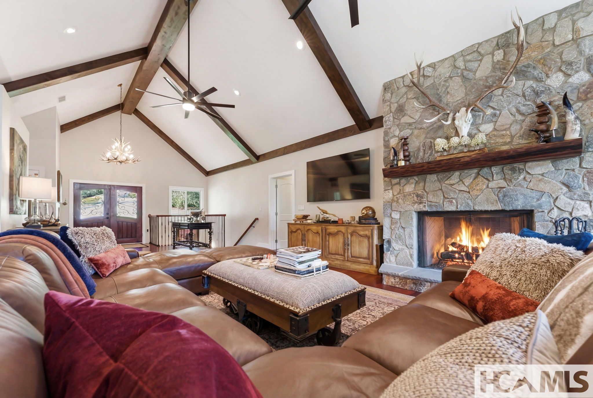 577 Twin Lakes Drive