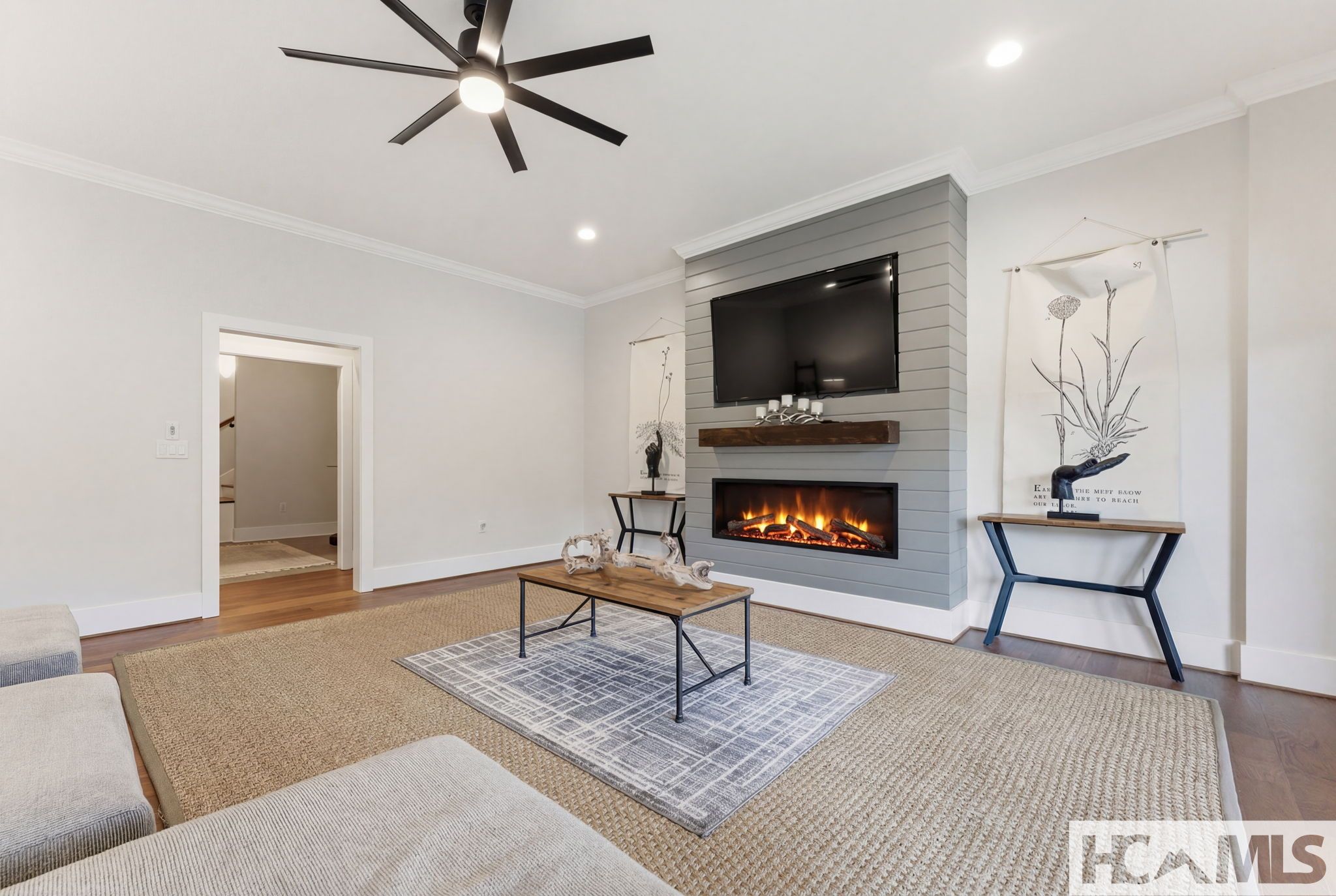 577 Twin Lakes Drive