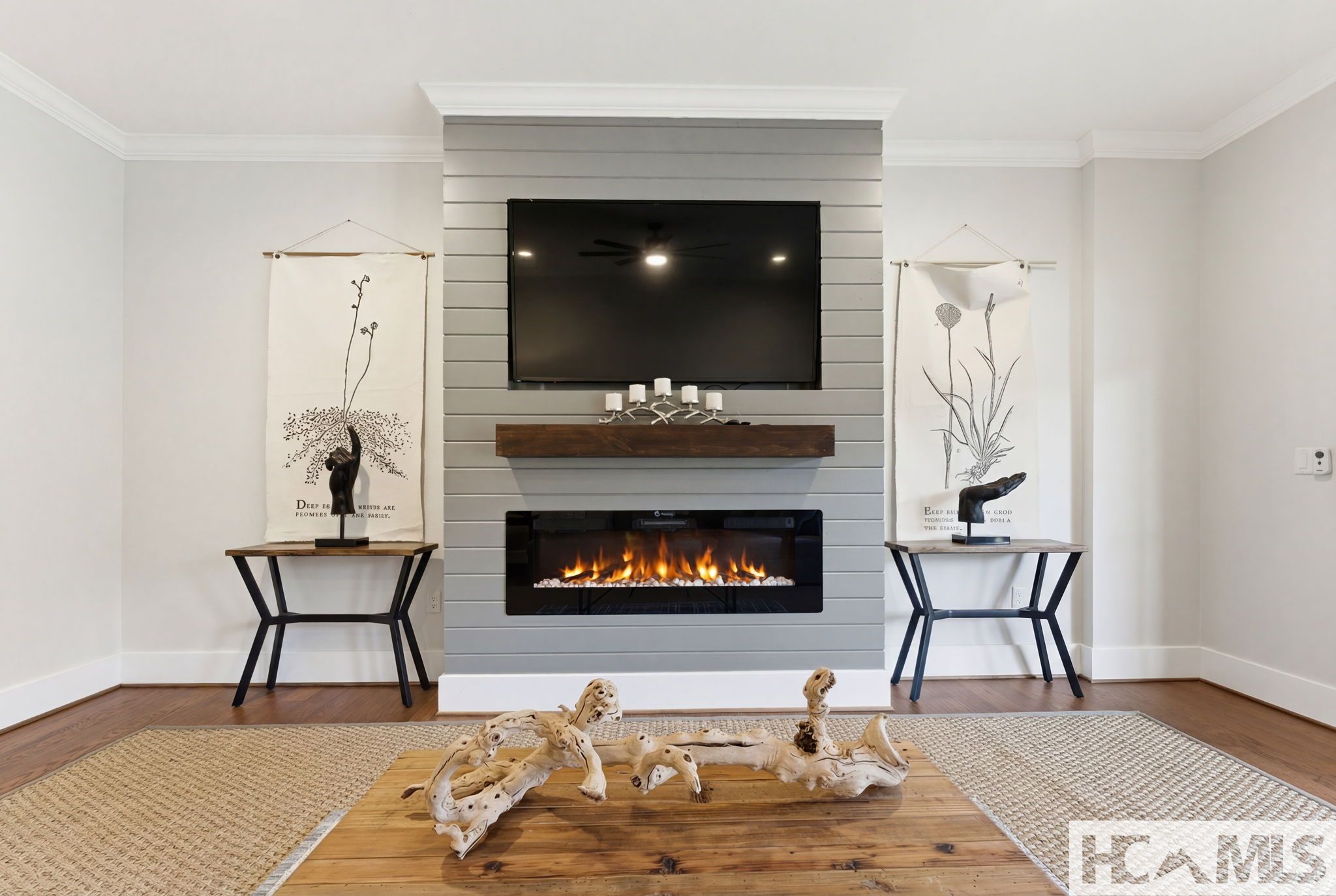 577 Twin Lakes Drive