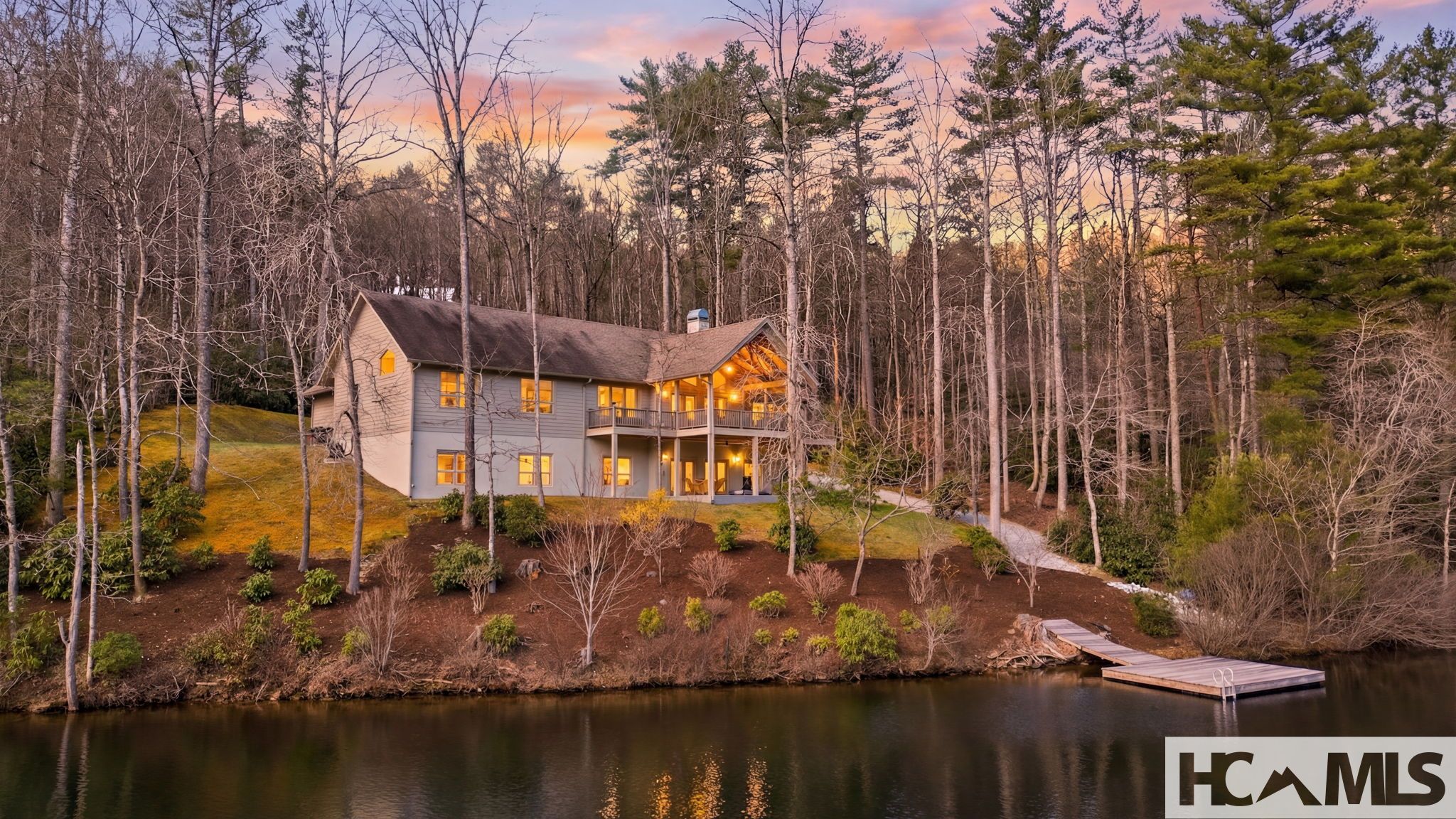 577 Twin Lakes Drive