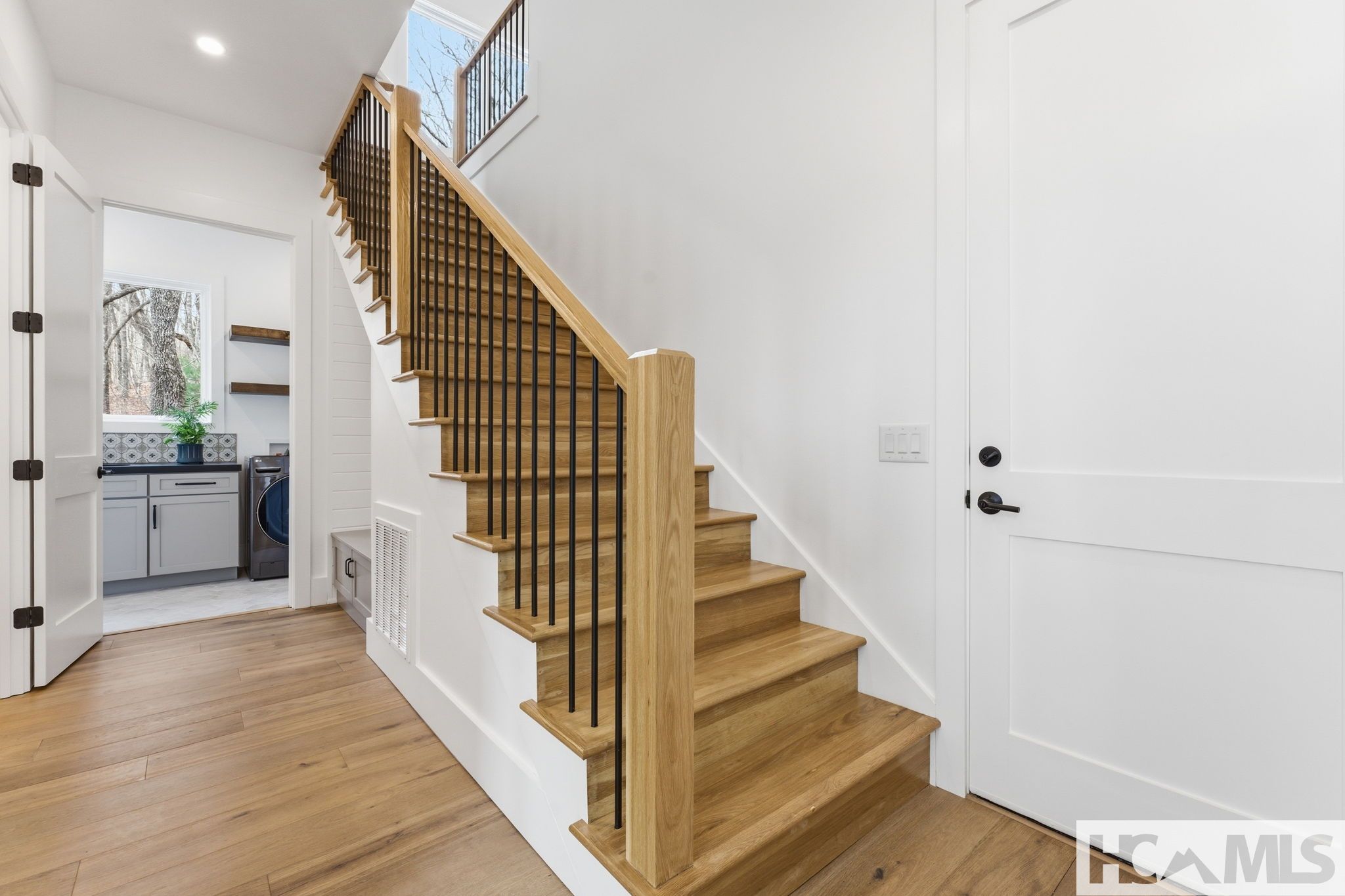 120 Gather Point Road