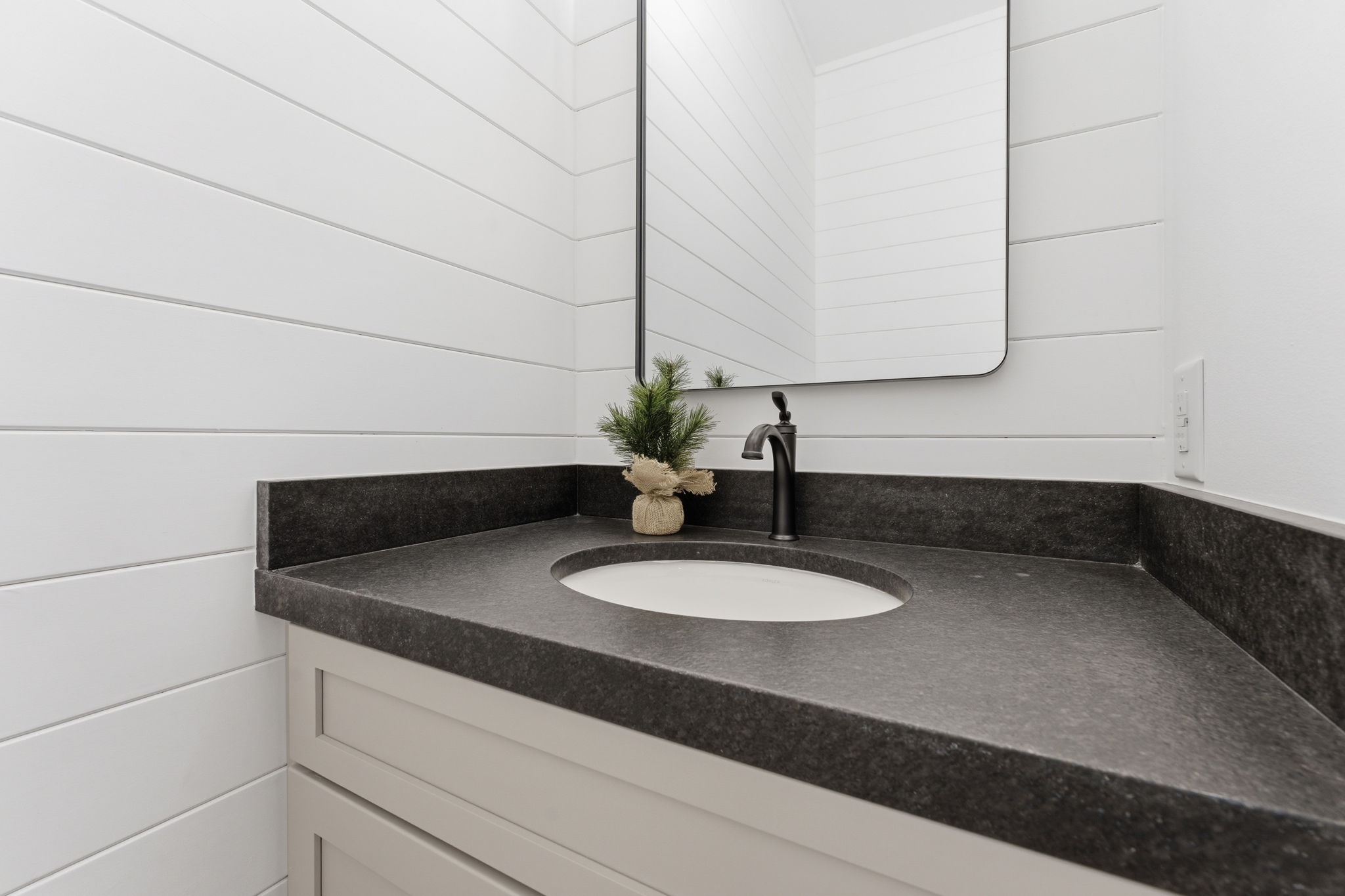 120 Gather Point Road