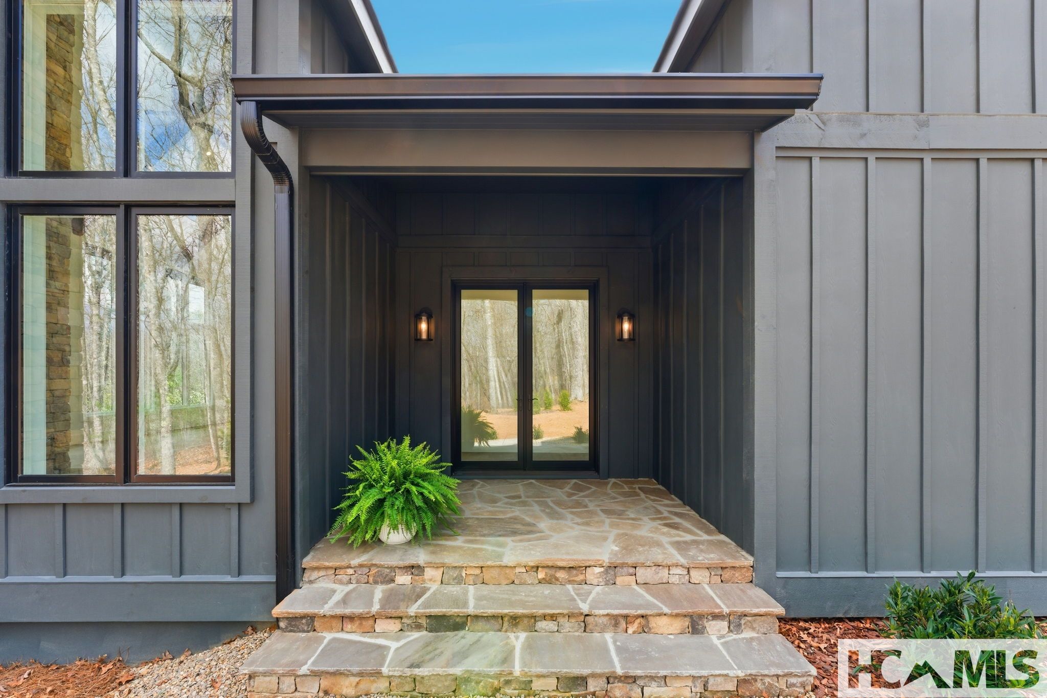 120 Gather Point Road