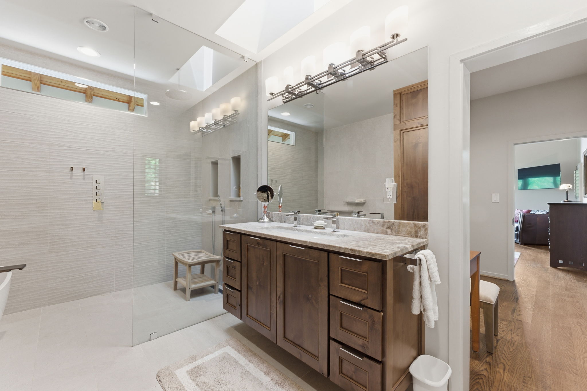 2259 Whiteside Cove Road