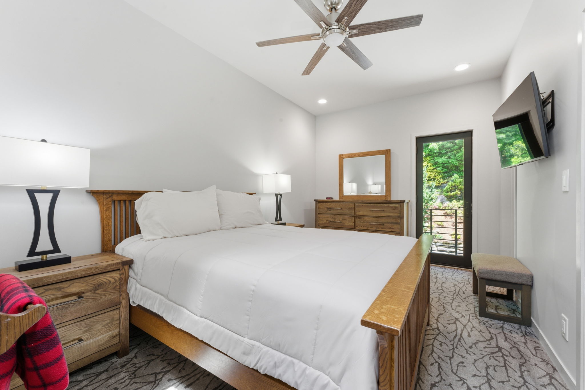 2259 Whiteside Cove Road