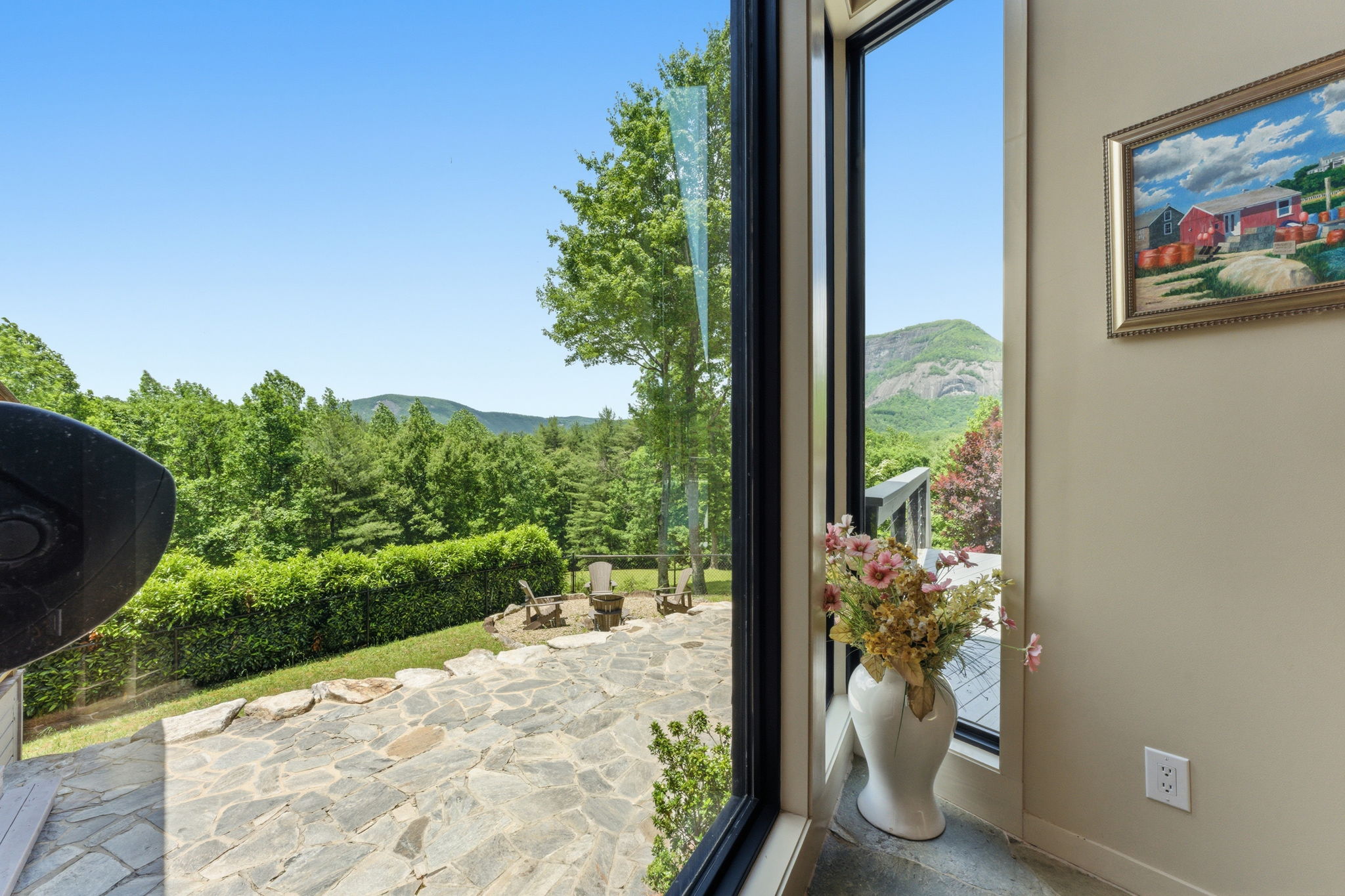2259 Whiteside Cove Road