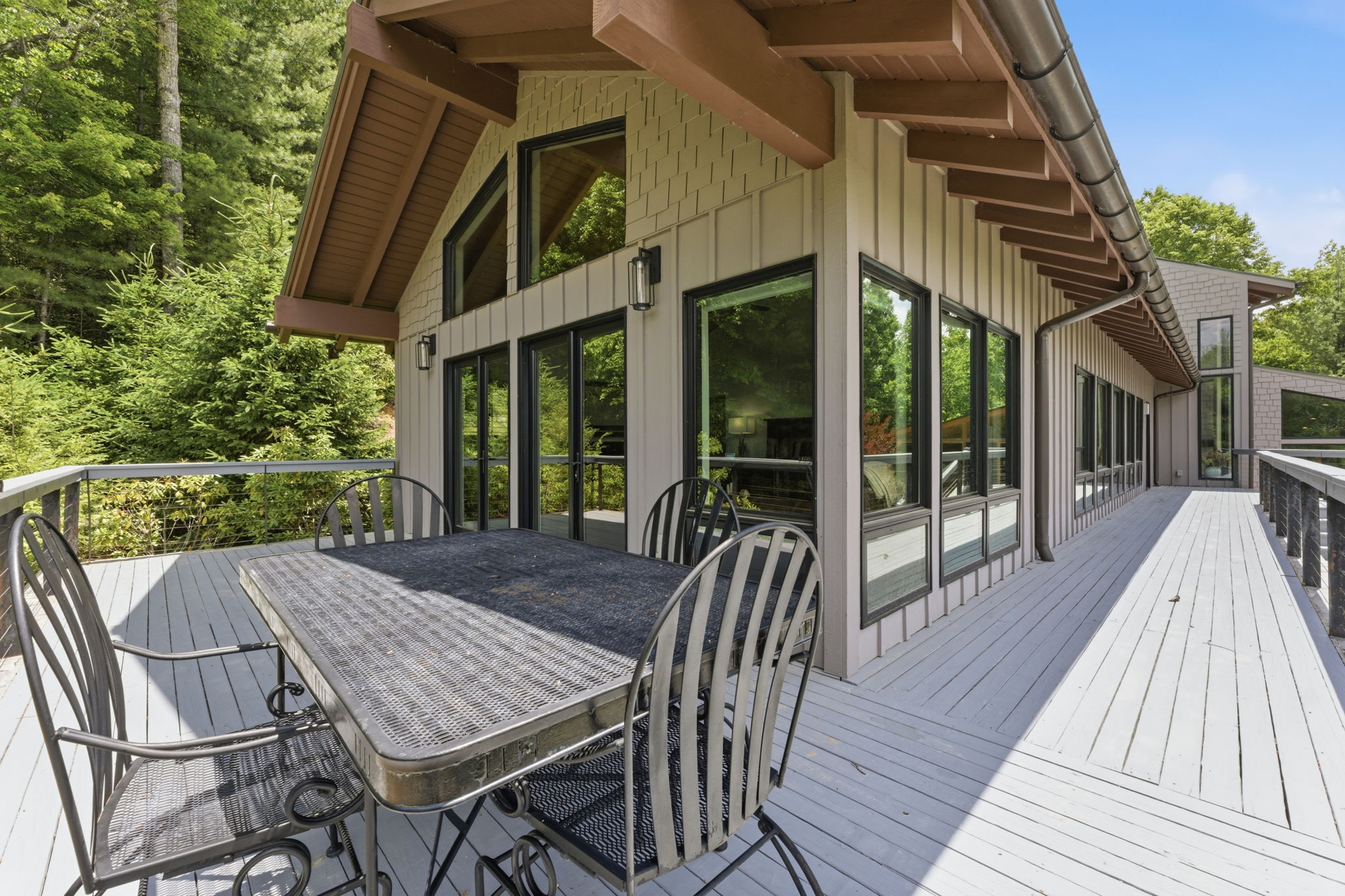 2259 Whiteside Cove Road