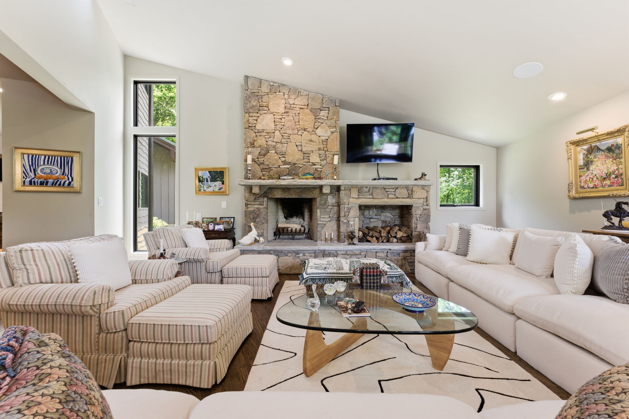 2259 Whiteside Cove Road
