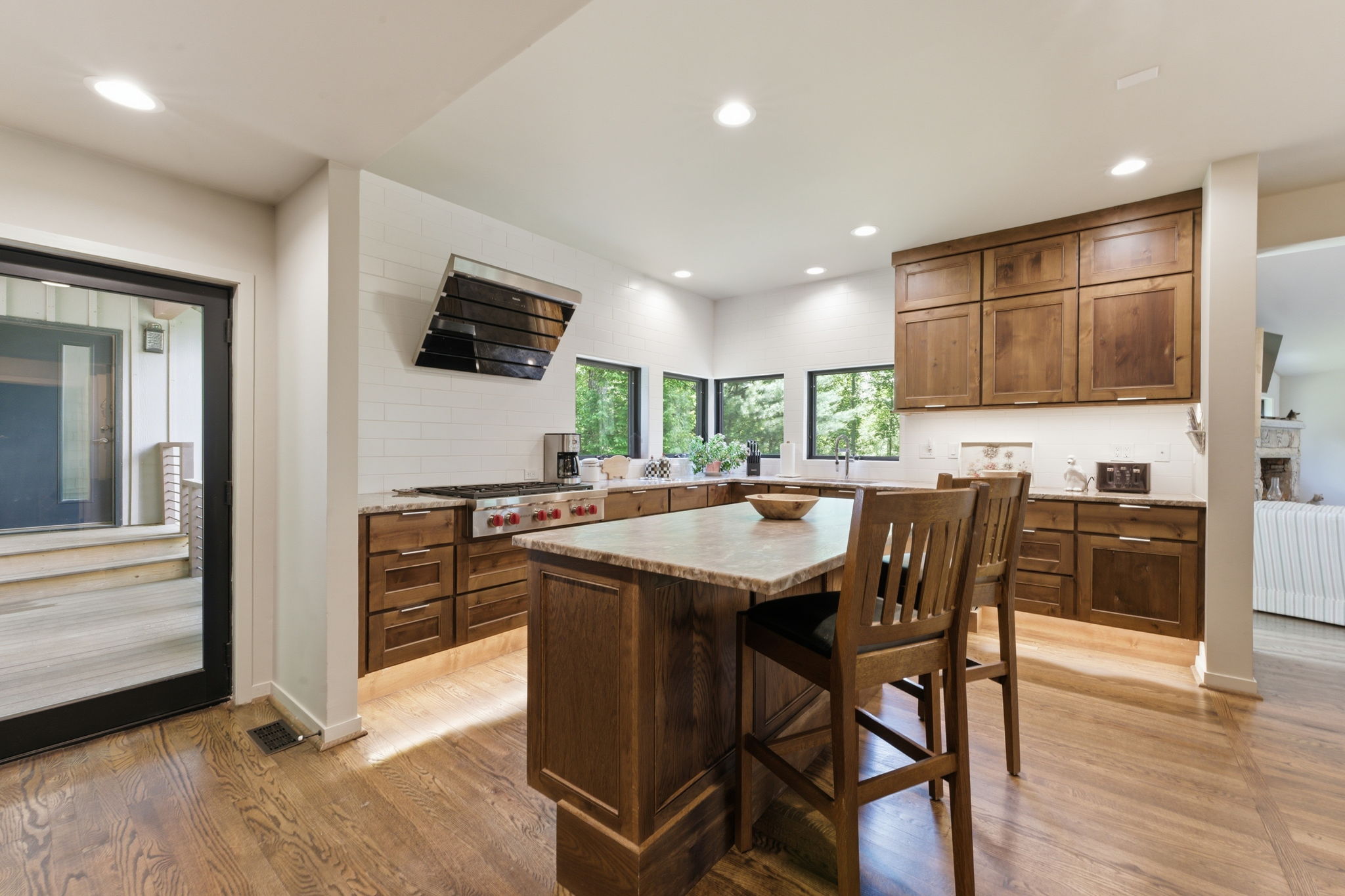 2259 Whiteside Cove Road