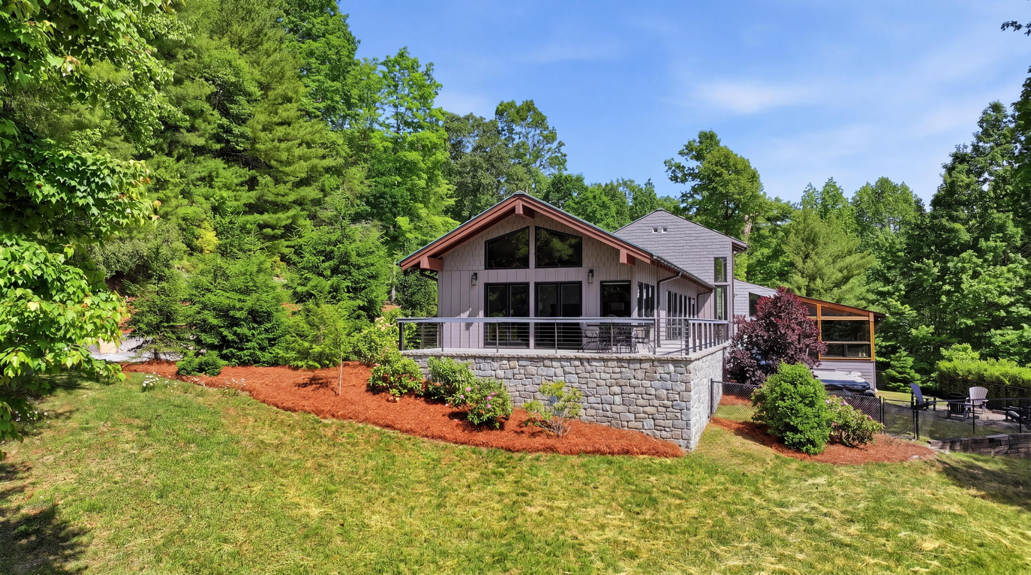 2259 Whiteside Cove Road