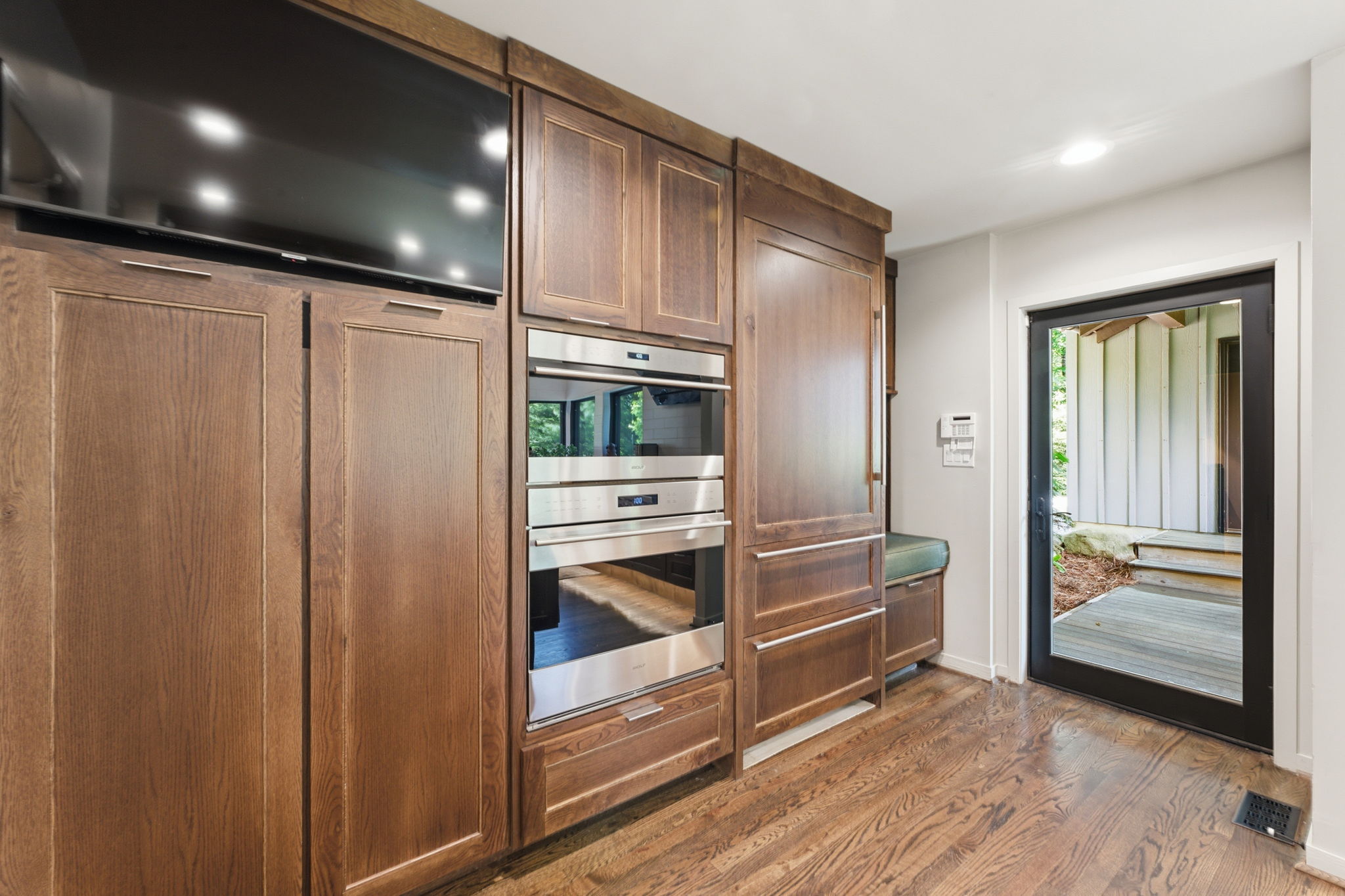 2259 Whiteside Cove Road