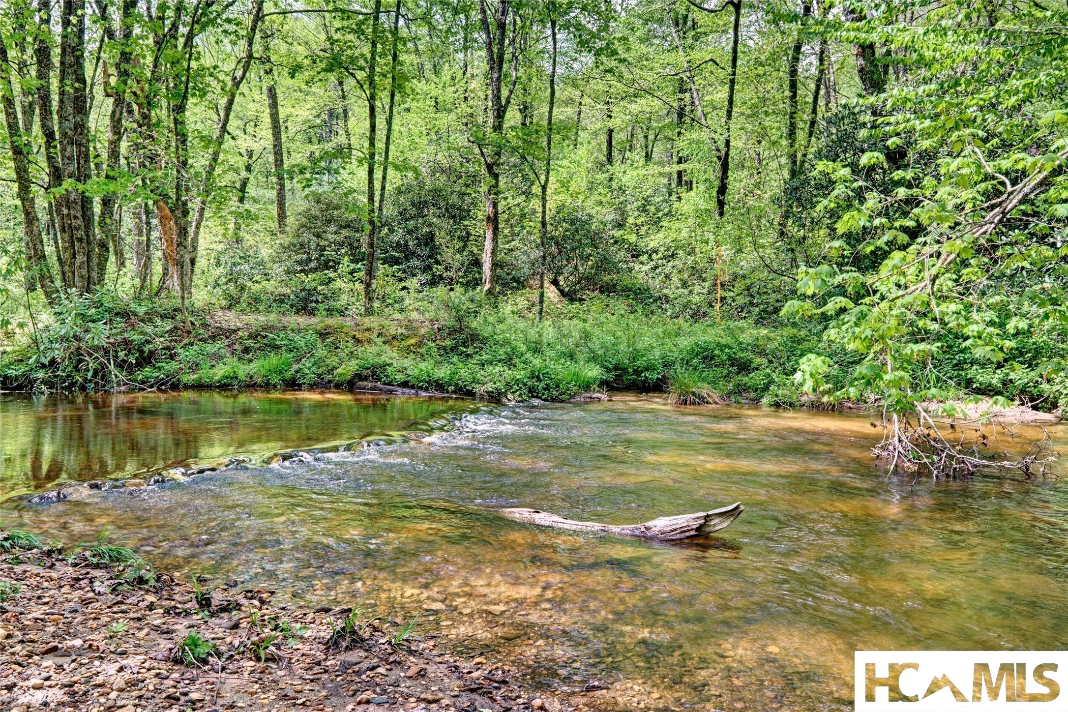 140 Twin Kettle Falls