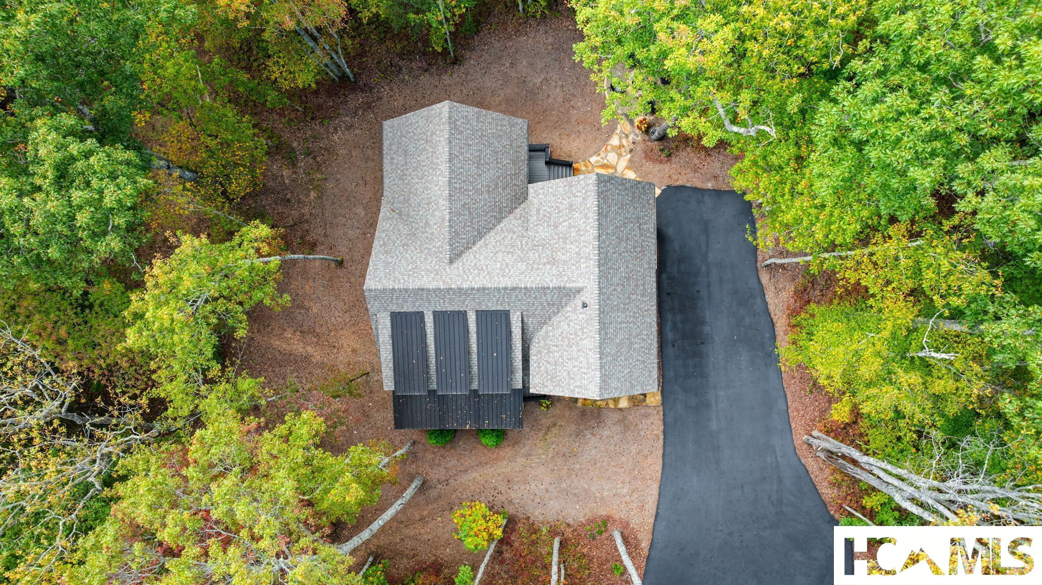 112 Gather Point Road