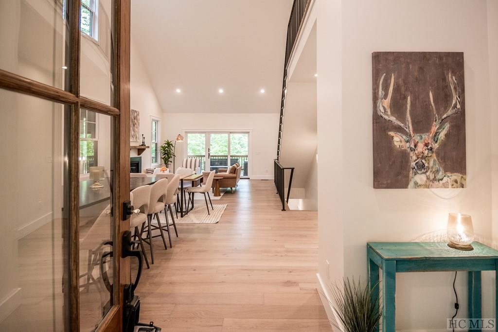181 Narrows Road