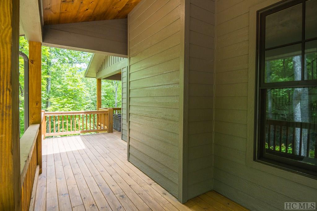 181 Narrows Road