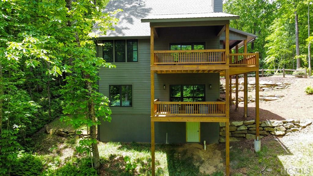181 Narrows Road