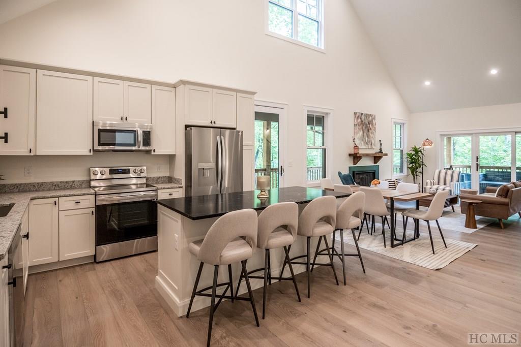 181 Narrows Road
