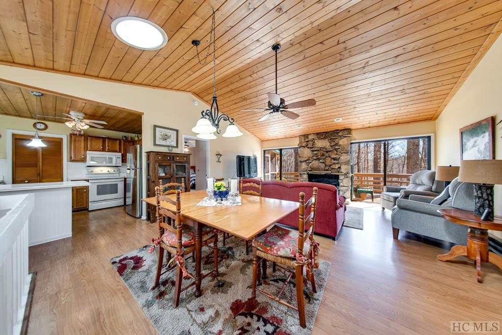145 Rhododendron Court