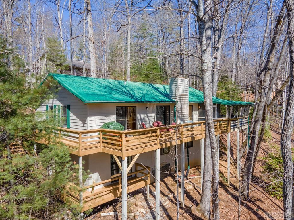 145 Rhododendron Court