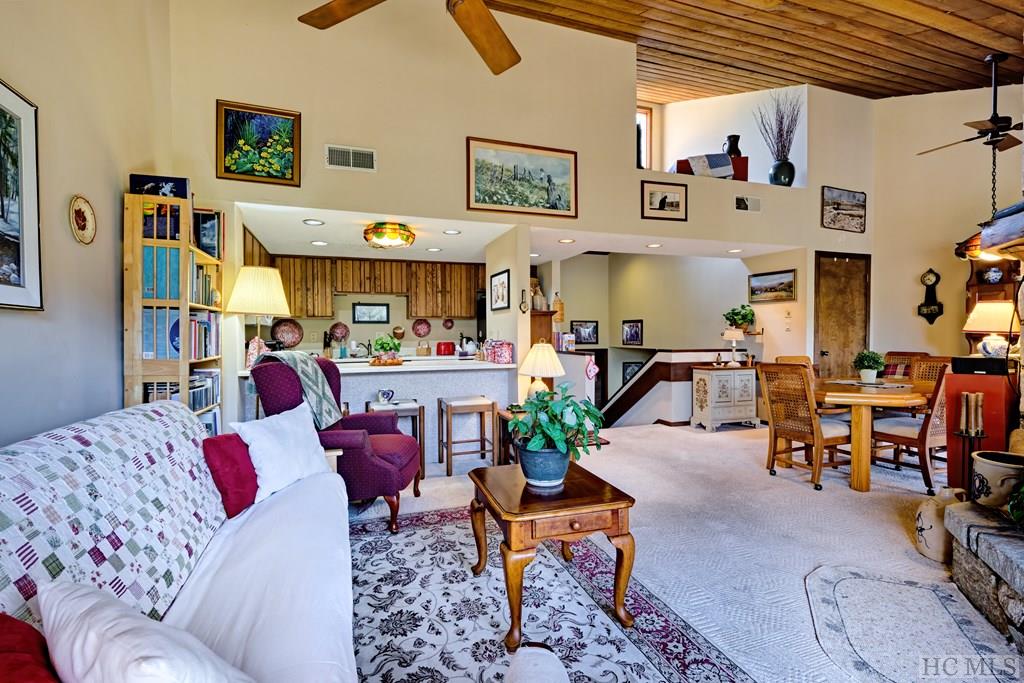 81 Emerald Ridge Road 39