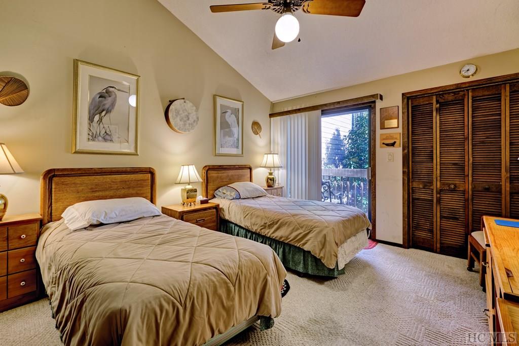 81 Emerald Ridge Road 39