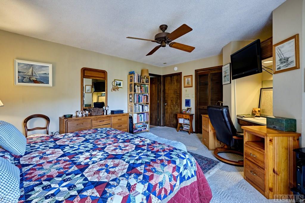 81 Emerald Ridge Road 39
