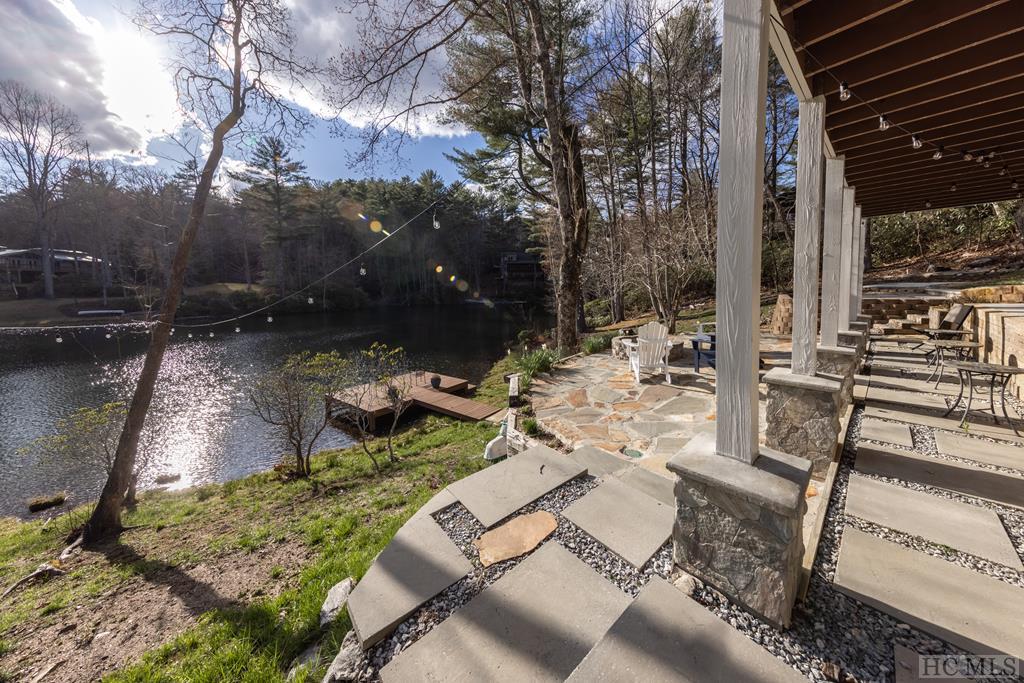 377 E East Christy Trail