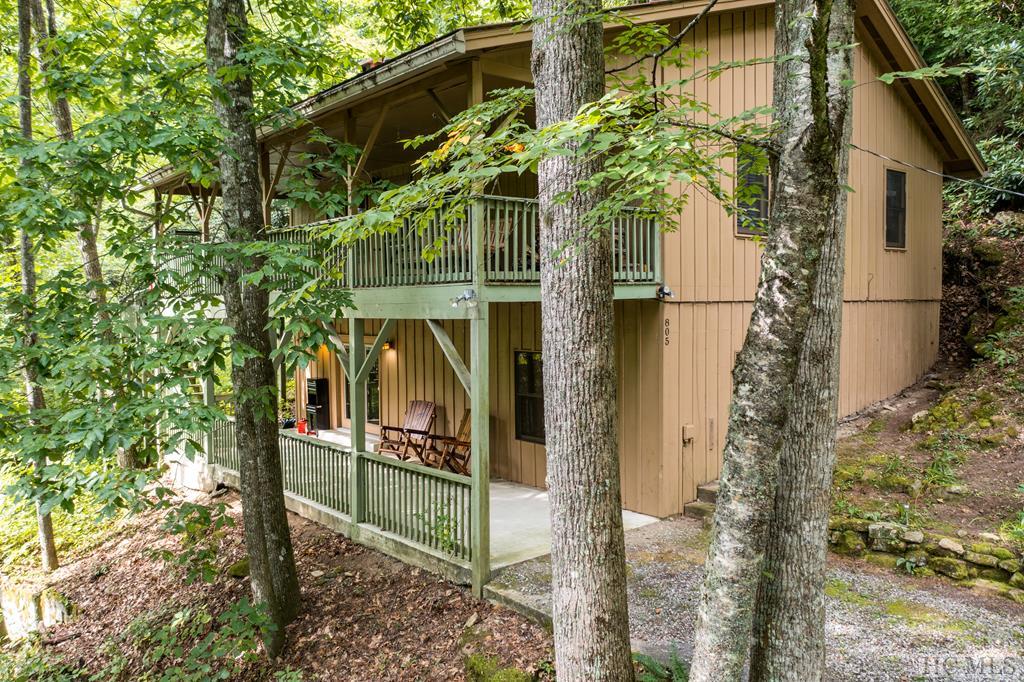 805 N Norton Road