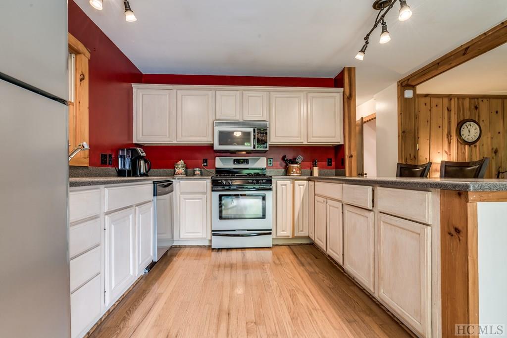 805 N Norton Road