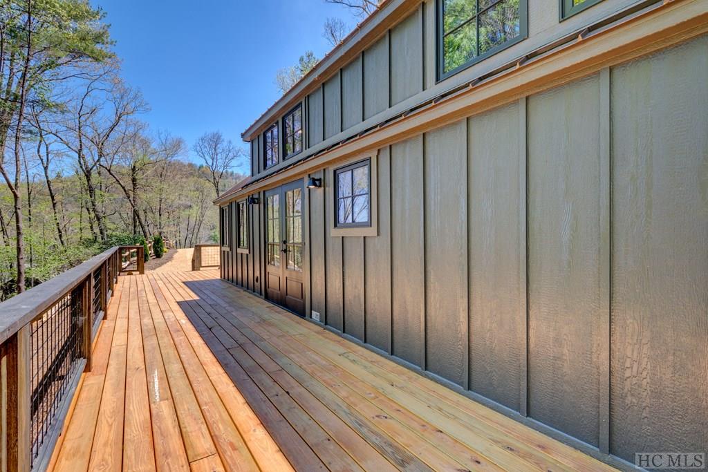 332 Triple Creek Drive