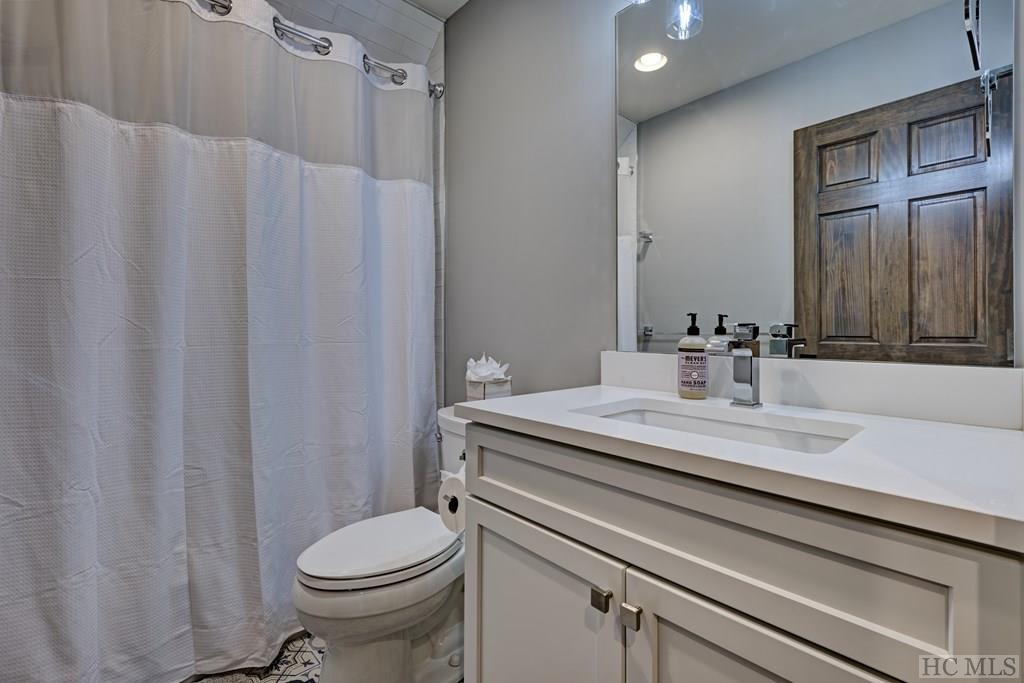 50 Shelby Court West