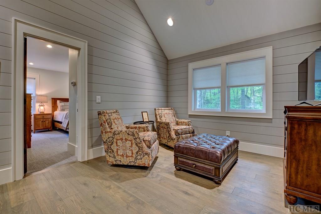 50 Shelby Court West